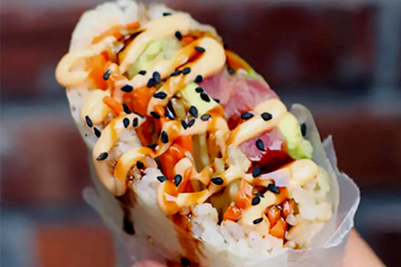 Рецепта за суши бурито – две удоволствия в едно